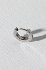 Thin Huggies Earrings - Silver